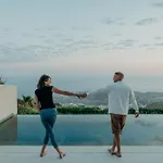 Villa Santorini Sky, Luxury