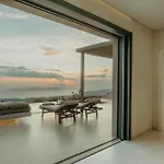 Santorini Sky, Luxury * Pýrgos