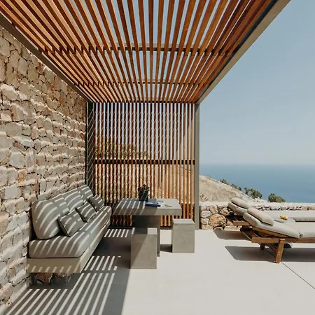 Santorini Sky, Luxury * Pýrgos