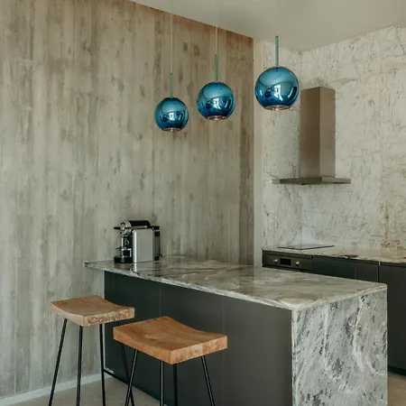 Santorini Sky, Luxury Villa Pýrgos