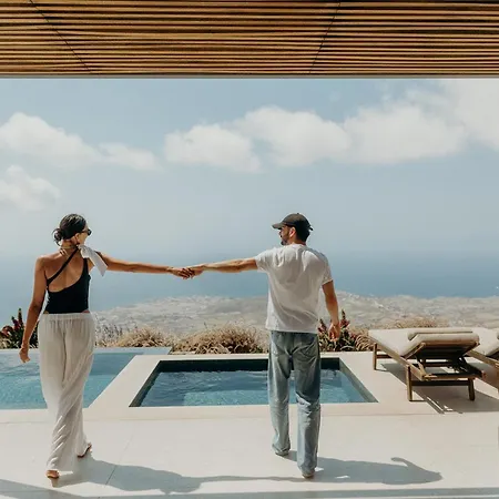 Santorini Sky, Luxury Villa Pýrgos