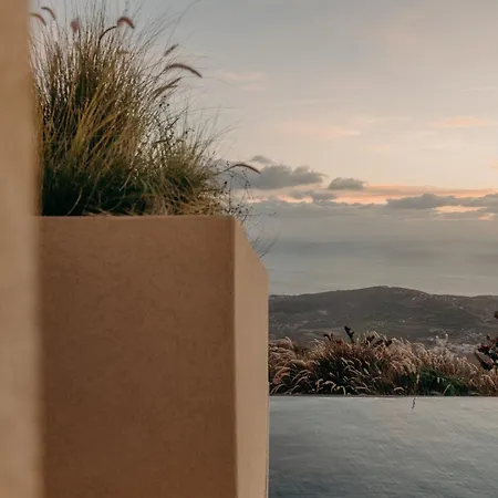 빌라 Santorini Sky, Luxury 피르고스