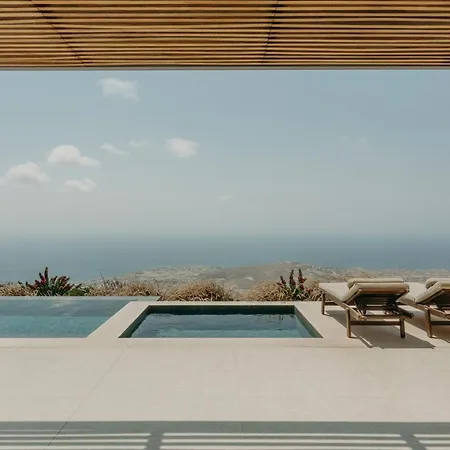 Santorini Sky, Luxury * 피르고스