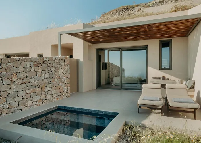 Villa Santorini Sky, Luxury Pýrgos