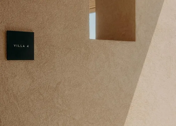 Santorini Sky, Luxury *