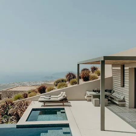 Villa Santorini Sky, Luxury Pýrgos
