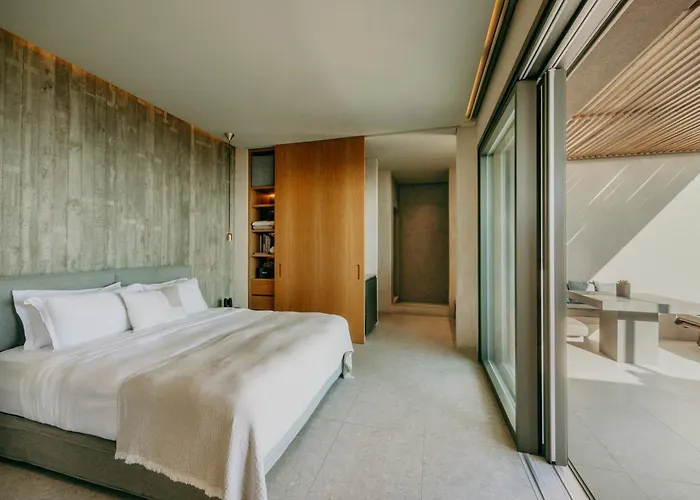 Santorini Sky, Luxury Villa