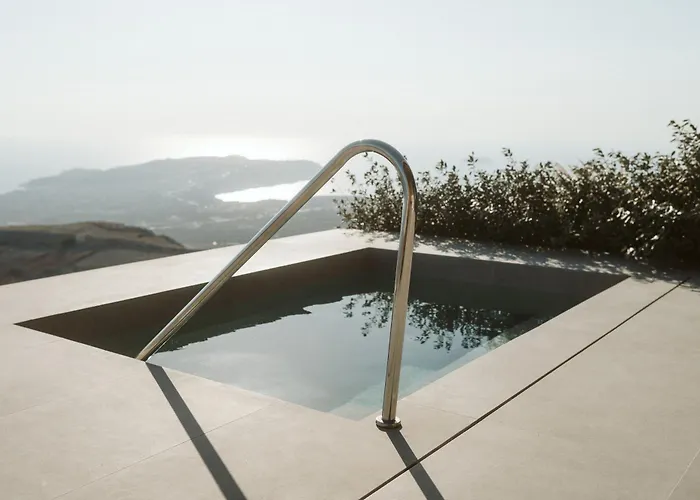 Vila Santorini Sky, Luxury *