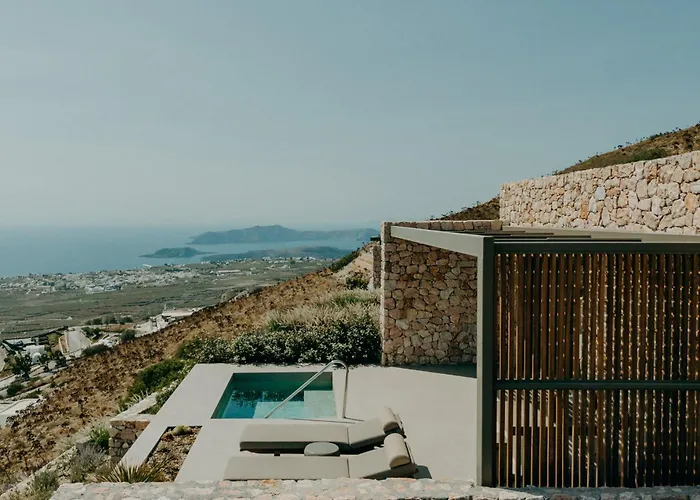 Vila Santorini Sky, Luxury Pýrgos